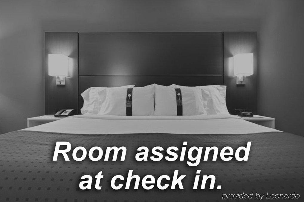 Holiday Inn Express Hotel & Suites North Seattle - Shoreline, An Ihg Hotel ภายนอก รูปภาพ