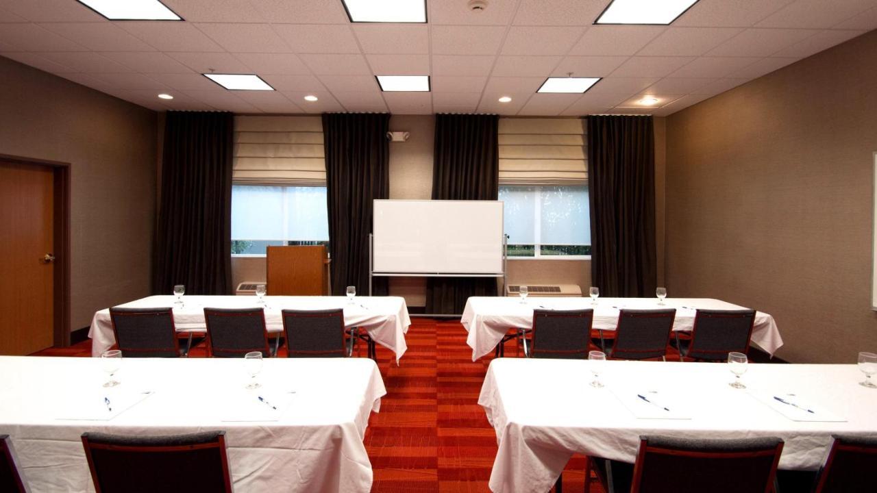 Holiday Inn Express Hotel & Suites North Seattle - Shoreline, An Ihg Hotel ภายนอก รูปภาพ